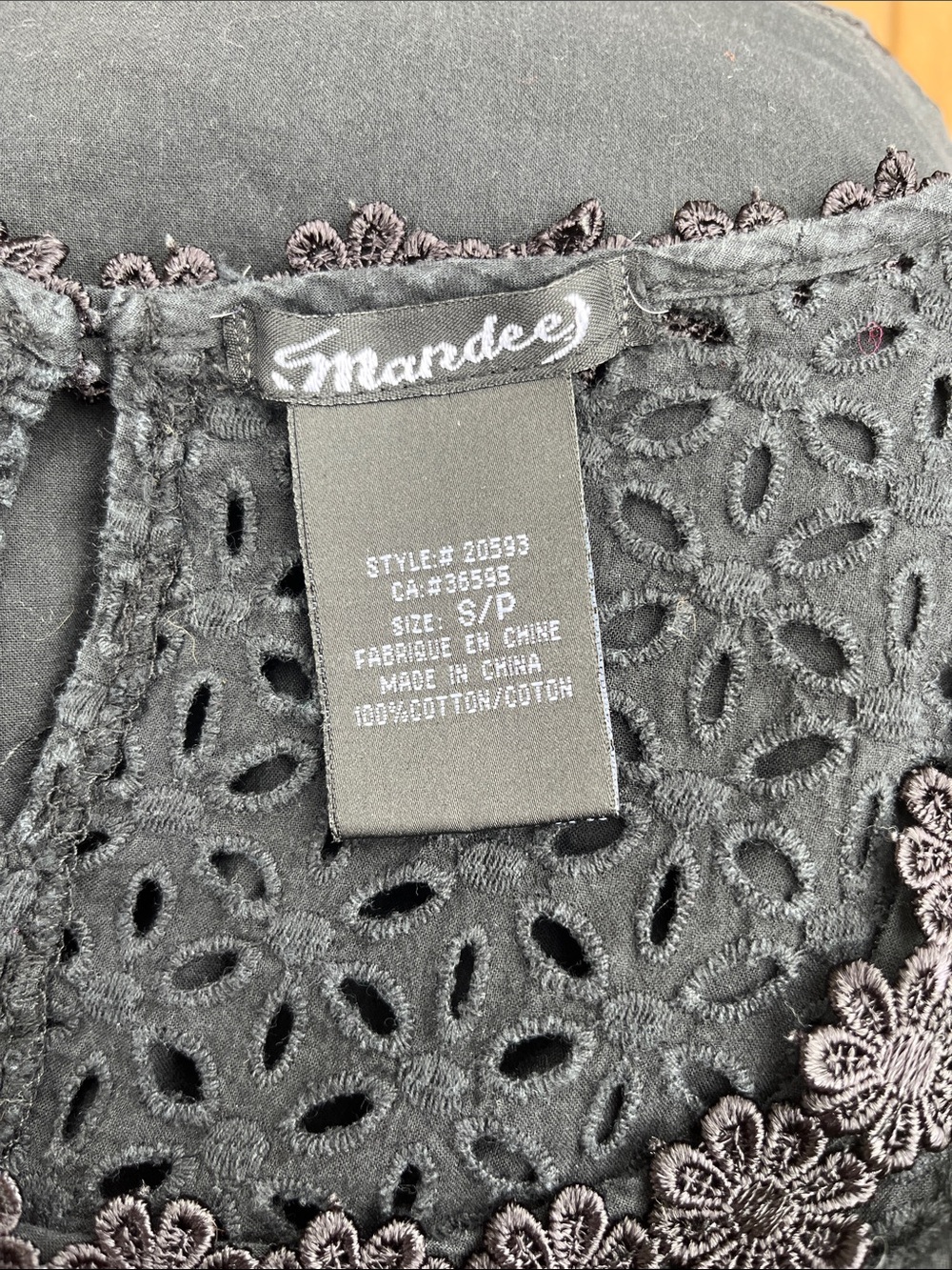 Mandee black floral sleeveless blouse - Picture 3 of 3